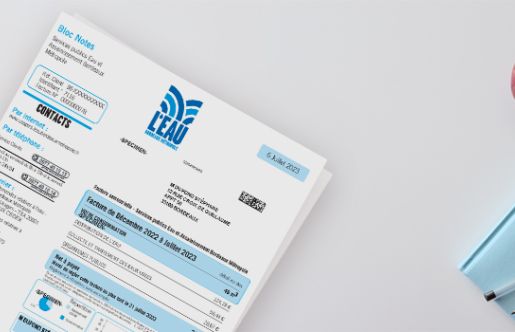 image d'une facture et d'un agenda 2023